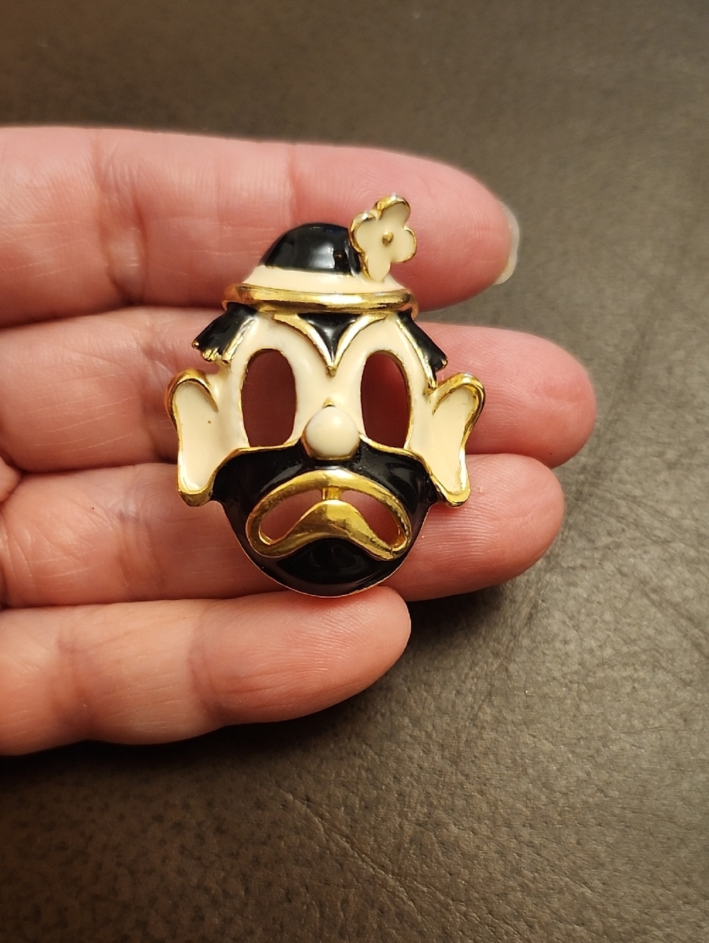 Vintage Giovanni Enamel Sad Clown Brooch .🤡